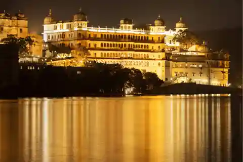 Udaipur Night Walk (2 Hours Guided Walking Tour)