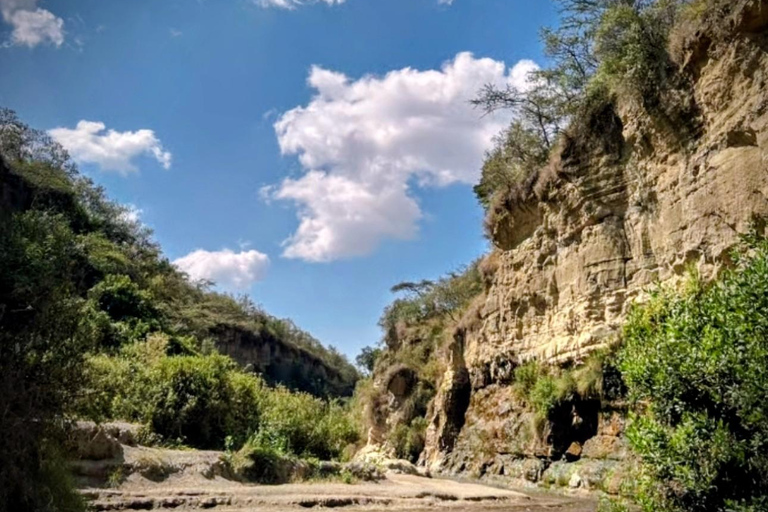 Nairobi: Hell’s Gate Park & Lake Naivasha Day Trip Hell’s Gate Park & Lake Naivasha private Day Trip