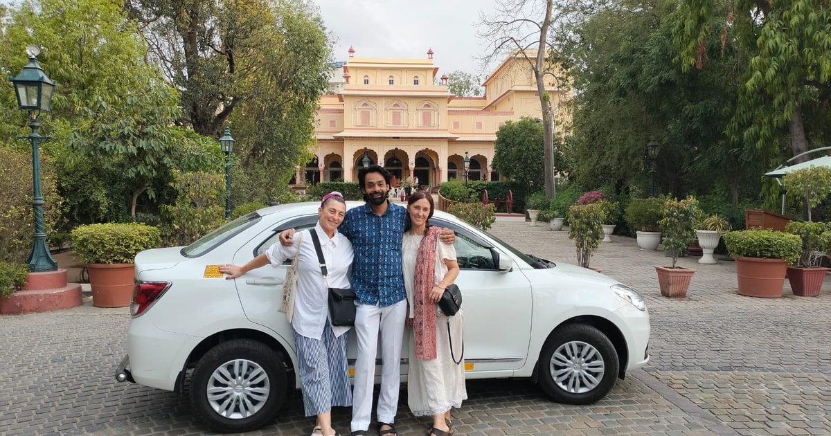 Von Jaisalmer: Privater One-Way-Udaipur-Transfer im AC-Wagen | GetYourGuide