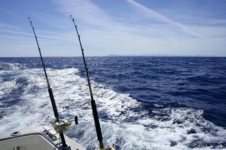 Cádiz: Fishing trip on a boat with skipper Cádiz: Fishing trip on a boat with a skipper