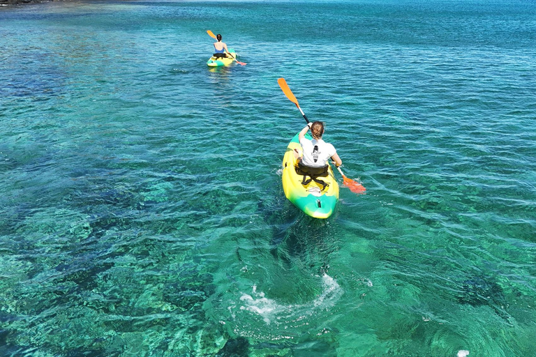 Kayak tour with snorkeling in Playa Blanca, Lanzarote.