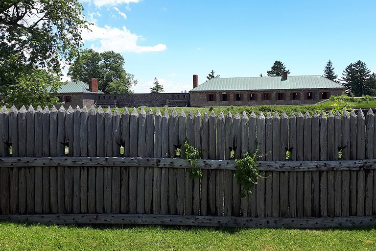 Old Fort Erie en Niagara Region RV-camper tour