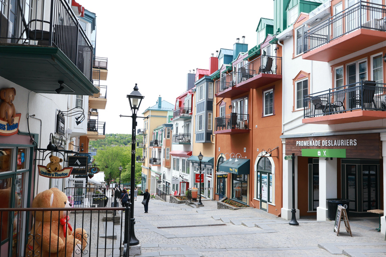 Montreal: Guided tour of the Laurentides Mont Tremblant Laurentides Spring and Summer 2026 Tour