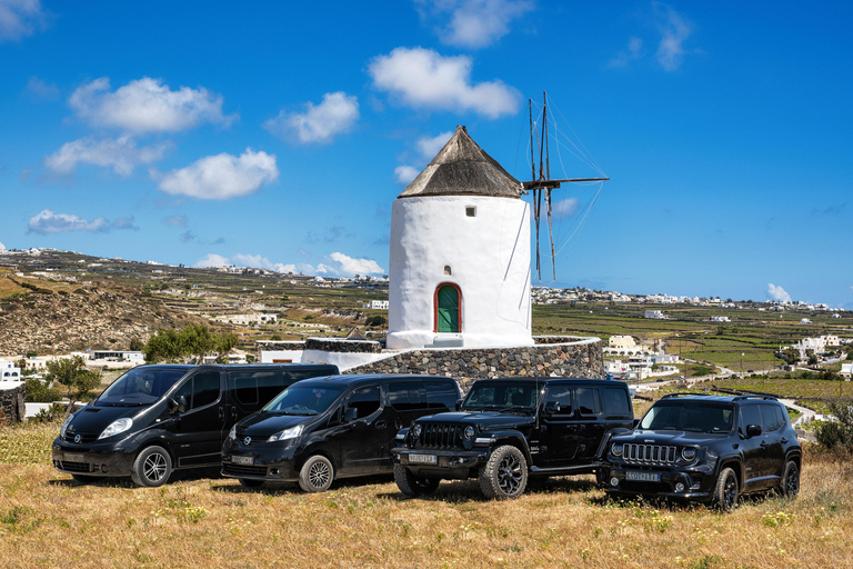 Santorini: Private Jeep Tour to Island Highlights