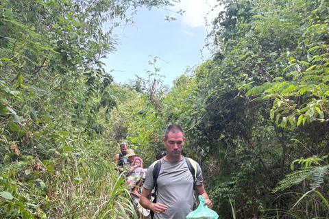 St. Thomas: Santa Maria Beach Guided Hike to Secluded Beach
