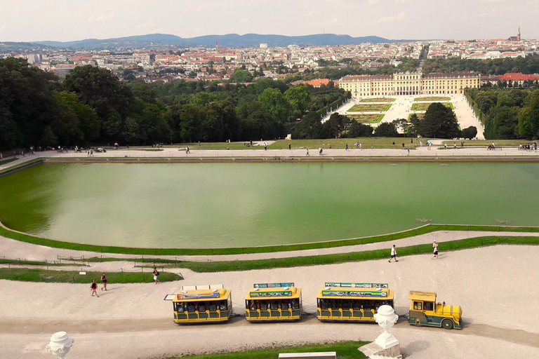 Em Viena como um vienense: de transporte público e a pé