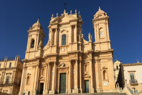 Catania: Syracuse, Ortigia en Noto, vervoer en rondleidingPrivétour vanuit Taormina