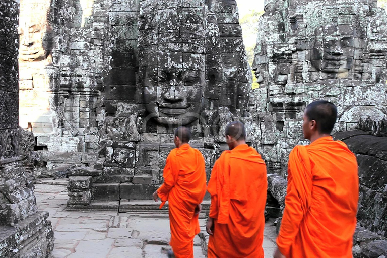 Siem Reap: Angkor Wat – German-speaking tour guide Siem Reap: Full-Day Angkor Wat, Ta Prohm & Angkor Thom Tour by Car
