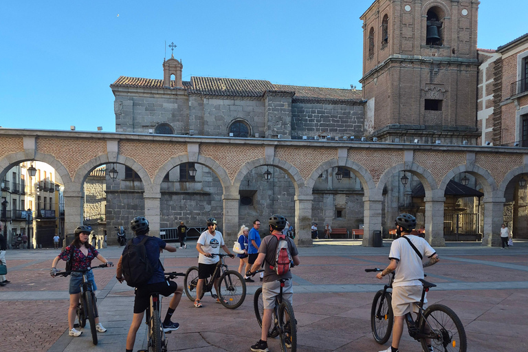 Ávila: E-Bike Sightseeing Tour - History and Nature