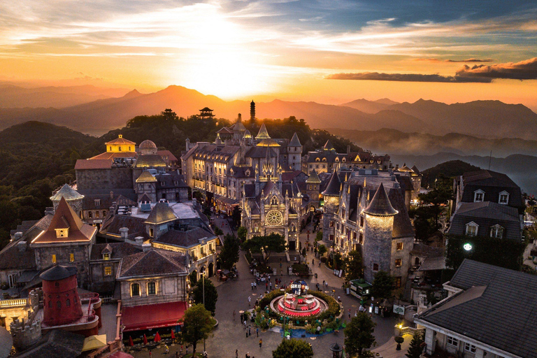 Da Nang: Excursão de um dia às Ba Na Hills e à Ponte DouradaViagem para Ba Na Hills e Golden Bridge sem almoço (grupo de 12 pessoas)