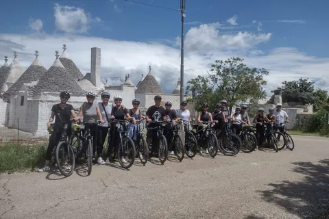 ebike tour: the villages of Valle d'Itria and typical food