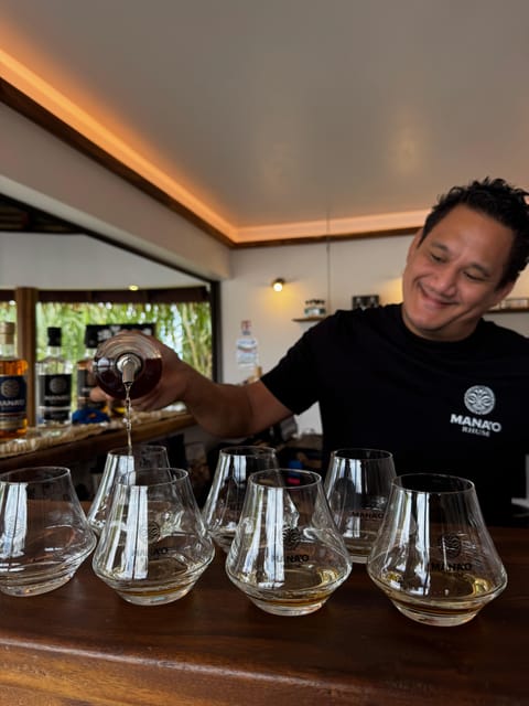 Tahiti : Apéro local et dégustation des 5 cuvées de rhum Mana'o