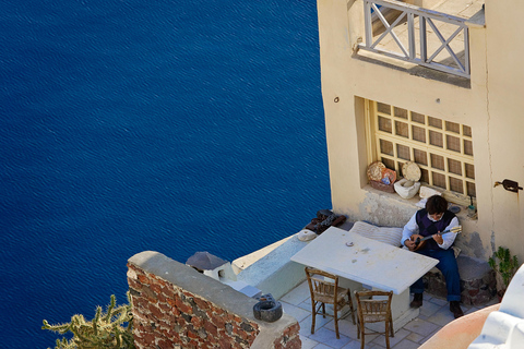 Santorini-Island tour Oia, Pyrgos & Imerovigli 3 hour Santorini Private Custom Tour (Cruise & Hotel Guests)