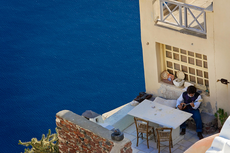 Santorini-Island tour Oia, Pyrgos & Imerovigli 3 hour Santorini Private Custom Tour (Cruise & Hotel Guests)