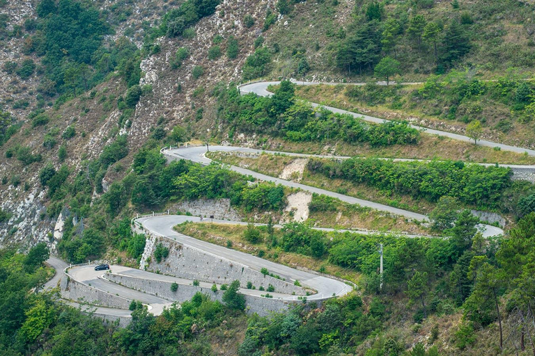 La Côte d&#039;Azur et les Alpes françaises en une journée