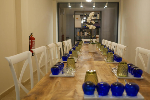 Granada: Extra Virgin Olive Oil Tasting Private: Professional olive oil tasting