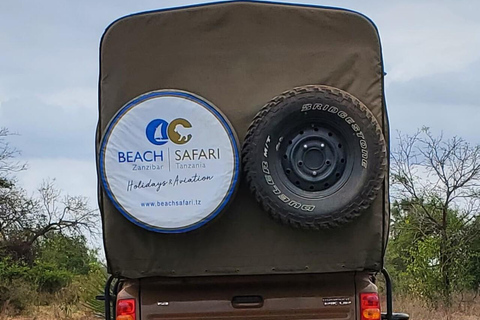 من زنجبار: رحلة سفاري في سيلوس غراي لمدة يومين وليلة واحدة مع رحلات طيرانرحلات سفاري مشتركة مع سيار