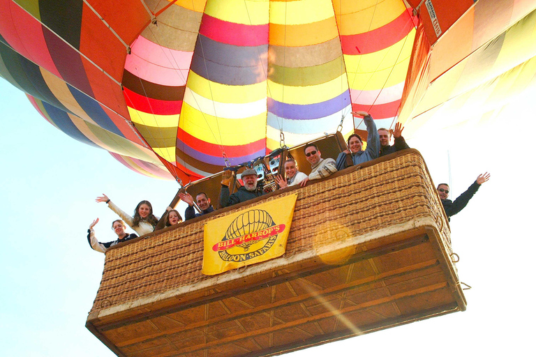 Johannesburg: Hot Air Balloon Flight along Magalies Valley Johannesburg: Magalies River Valley Hot Air Balloon Flight