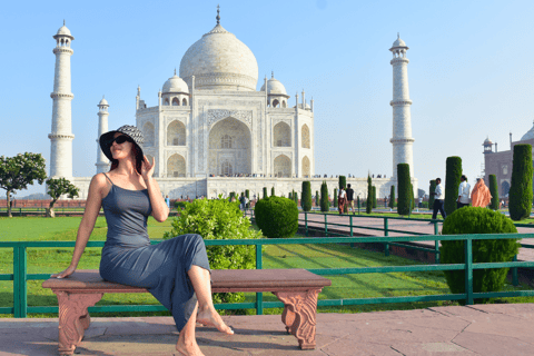 From Delhi: Taj Mahal &amp; Agra Private Day Trip with TransferFrom Delhi- Car with Driver and private Tour Guide