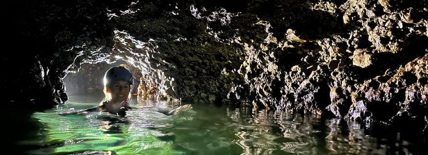Majorque : circuit spéléo-coasteering le long de la côte d'Alcudia
