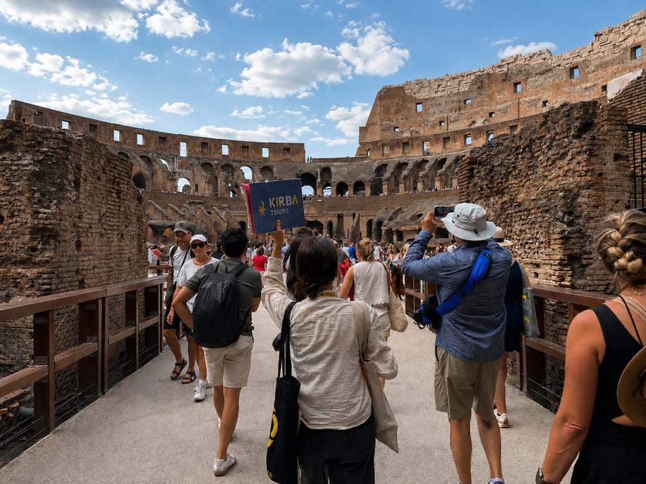 Rom: Halbprivate Tour durch den Arena-Bereich des Kolosseums Rom: Halbprivate ...