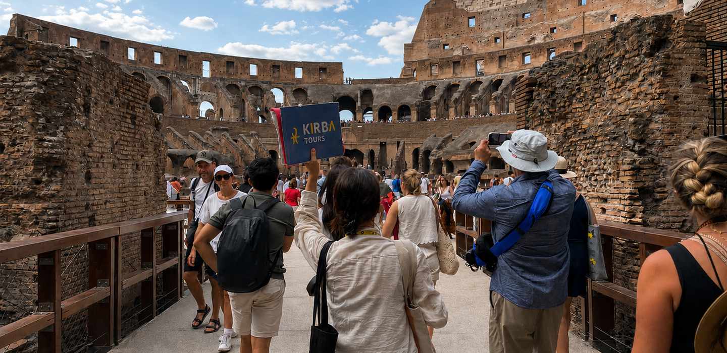 Rom: Halbprivate Tour durch den Arena-Bereich des Kolosseums Rom: Halbprivate Tour durch den Arena-Bereich des Kolosseums