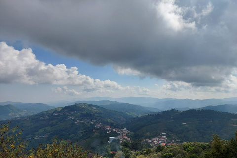Chiang Rai: Mountains Discovery Doi Mae Salong & Doi Tung Mountains Discovery:Doi Mae Salong & Doi Tung (Private Tour)