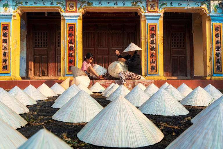 Hanoi: Incense Village & Hat Village or Lacquer SMALL GROUP Afternoon: Hanoi Hat Village & Incense Village - SMALL GROUP