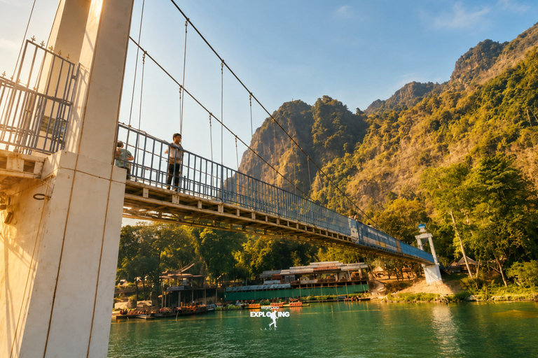 Vang Vieng: Half day-Kayak & Cave Adventure