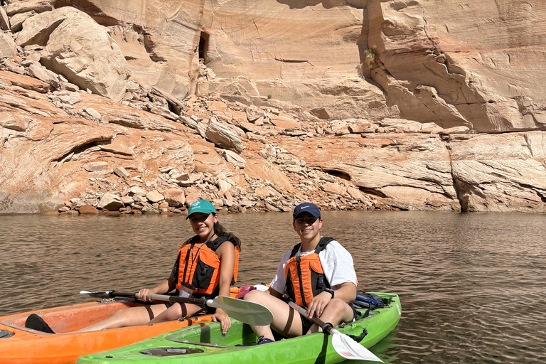 Page, Arizona: Lake Powell Premium Kayak Rental Single Kayak Rental on Lake Powell