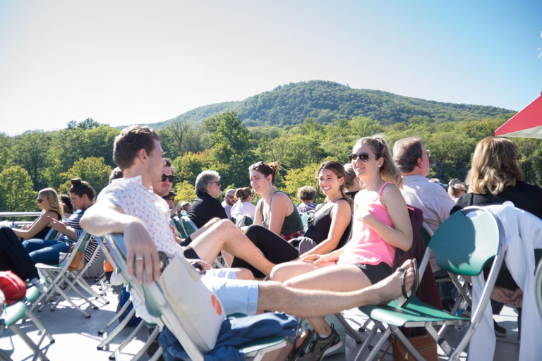 Circle Line NYC: Fall Foliage and Oktoberfest Cruise
