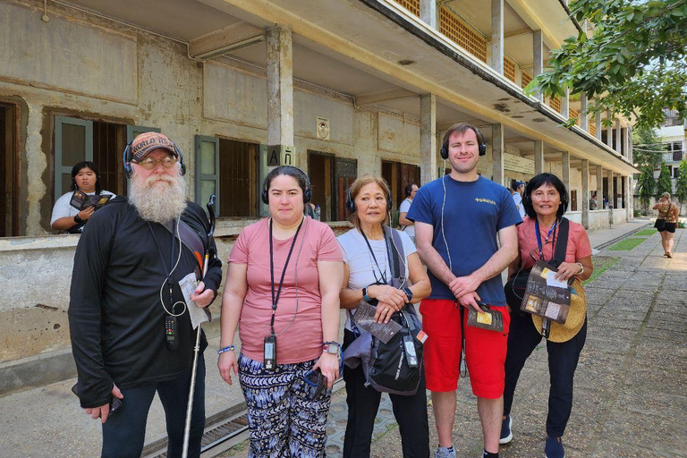 Phnom Penh : Visite privée en tuk-tuk avec un guide anglophone