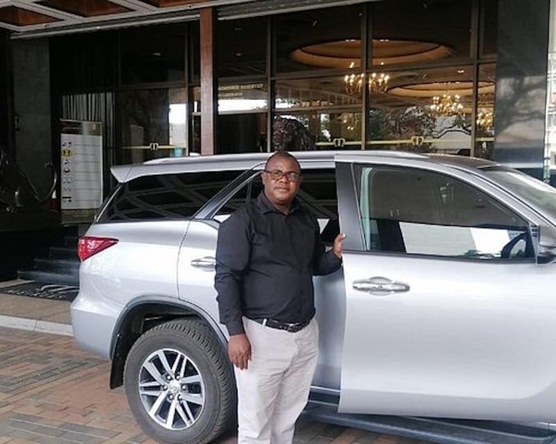 Fahrt vom Flughafen Harare in die Stadt GetYourGuide