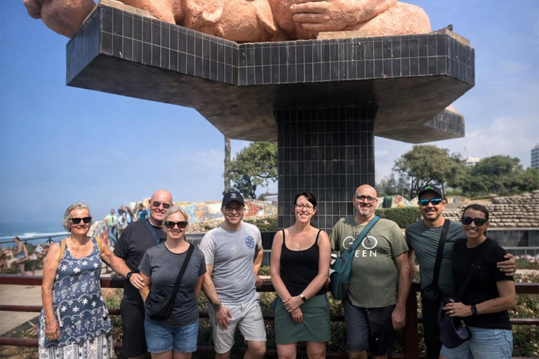Explore Lima from Callao: Tour of Miraflores, Barranco, and the Larco Museum
