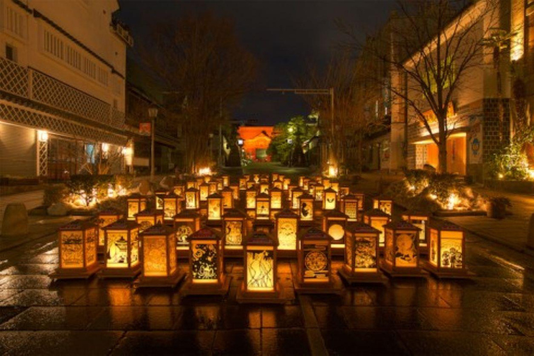 1-Day Tour: Snow Monkeys &amp; Zenko-ji Tomyo Lantern FestivalJoin From Hakuba Happo Bus Terminal