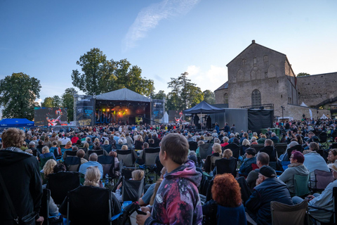 From Tallinn: Augustibluus Festival with Rummu Quarry visit