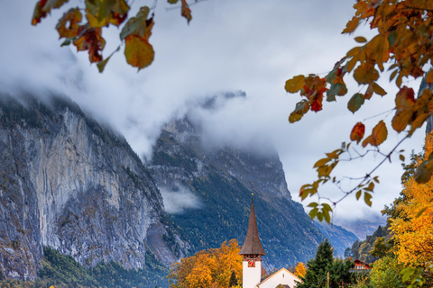 Escursione panoramica in auto privata da Lucerna a Lauterbrunnen