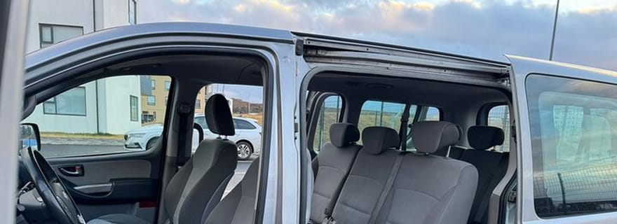 Reykjavík ↔ Aeroporto KEF | Transfer Particular de Trecho Único
