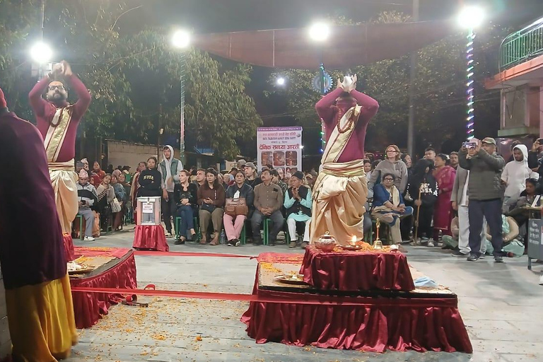 Pokhara: Aarati ceremonie in Tal Barahi tempel met gids