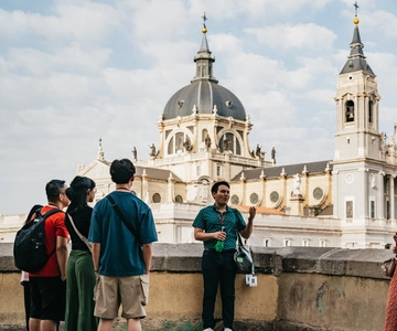 "Skip the line" Royal Palace + Prado Museum