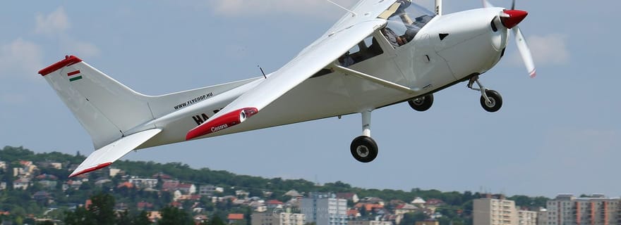 Vol touristique au-dessus de Budapest avec un Cessna C172