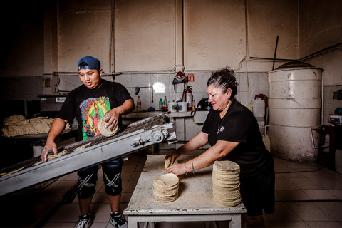 Cancún: Tortilla Trails Food Tour with 15+ Tastings