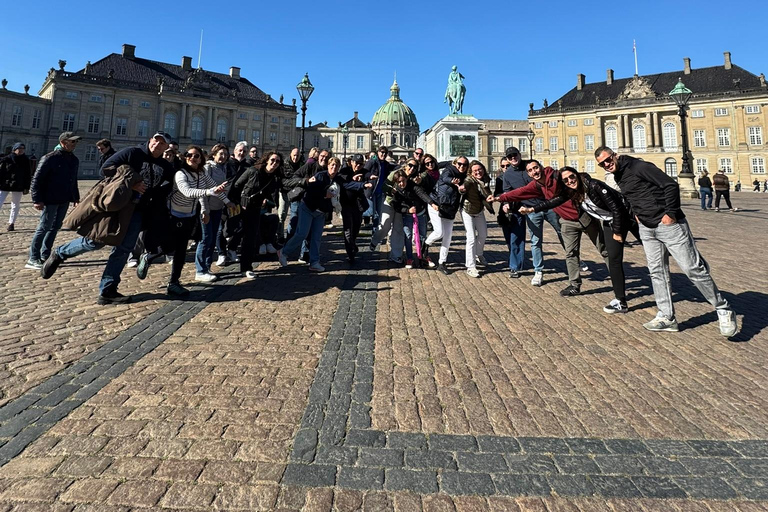 Copenhagen in 4 Hours in Spanish: Your Hygge Experience Copenhagen in 4 Hours: Your Hygge Experience – Walking Tour in Spanish