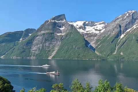 Hjørundfjord Fjord Cruise Øye-Ålesund one way