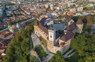 Ljubljana: Eintrittskarte für die Burg mit optionaler Fahrt mit der Standseilbahn