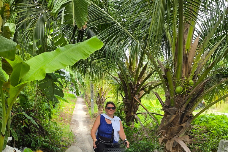 Bangkok: Hidden Gems Bike Tour to Street Food