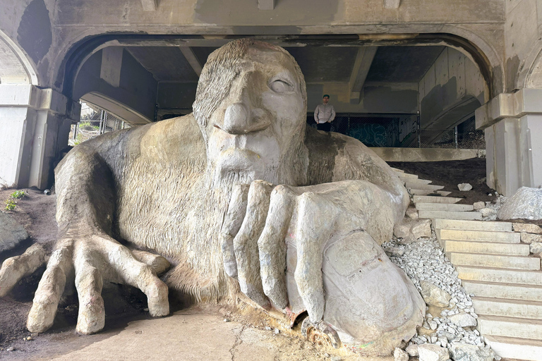 The Best of Seattle and Majestic Snoqualmie Waterfalls Winter Discount