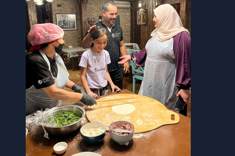 دورة طبخ أذربيجانية وجولة في المدينة القديمة والغداء