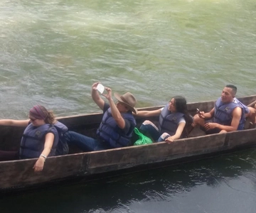 Baños: Giungla e comunità indigena Giornata intera