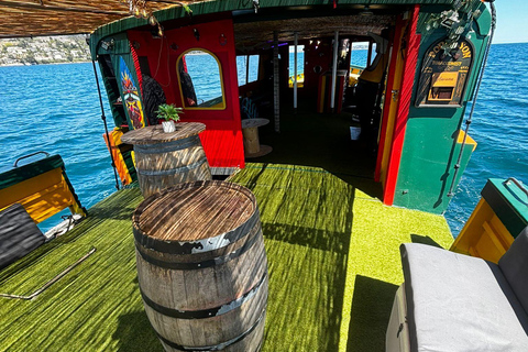 Cannes: Your Private Floating Club – Celebrate on Board